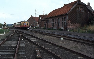 Westrozebeke - TH 82-7195.jpg